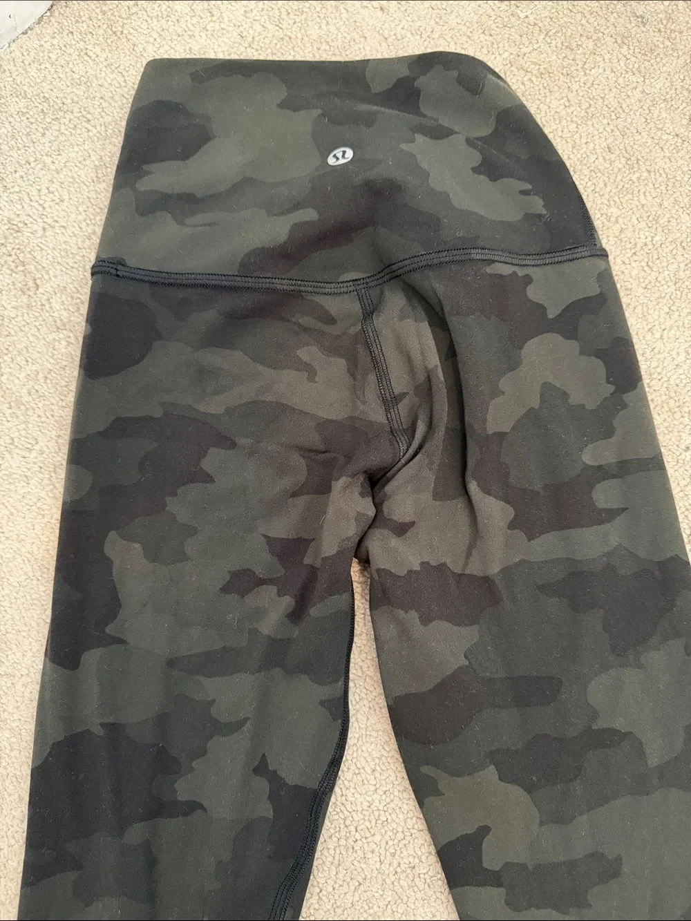 Lululemon Align 25” 0 High-Waist Camo Leggings - Dark Green/Black